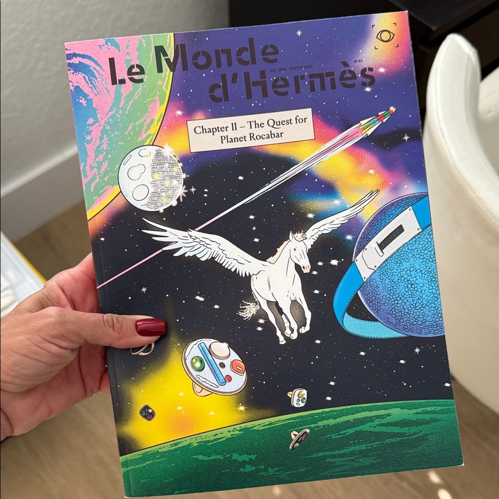 Hermes Le Monde d'Hermès Coffee Table Book - Multicolor